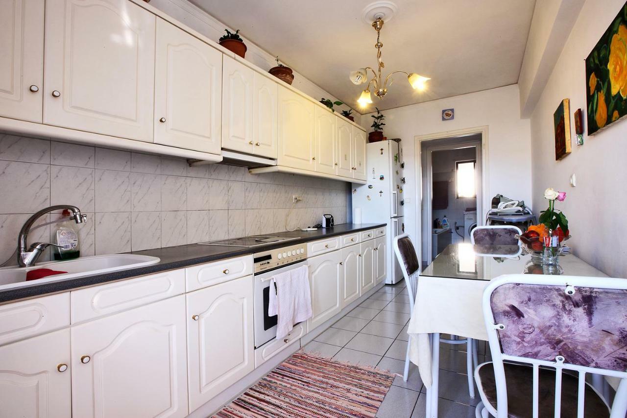 Artemis Apartment Athina Atenas Exterior foto