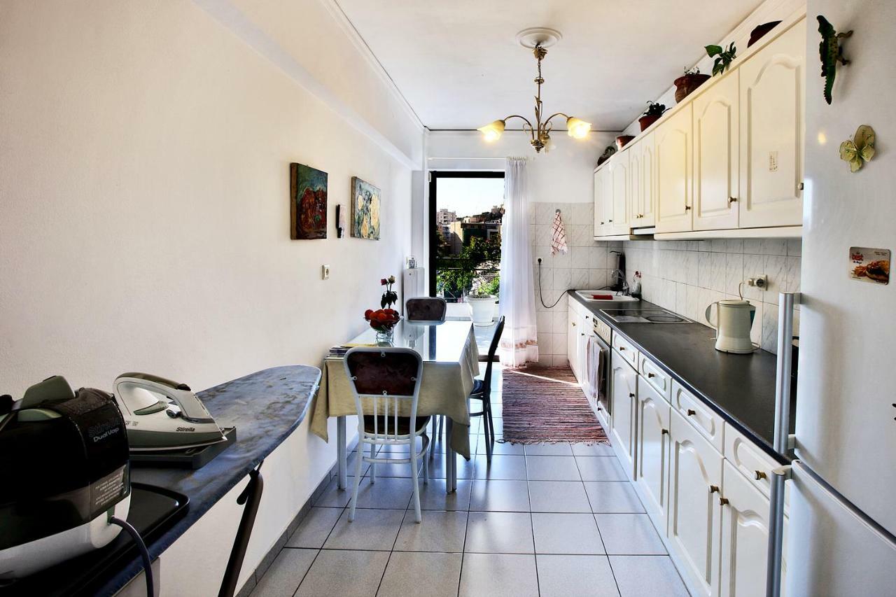 Artemis Apartment Athina Atenas Exterior foto