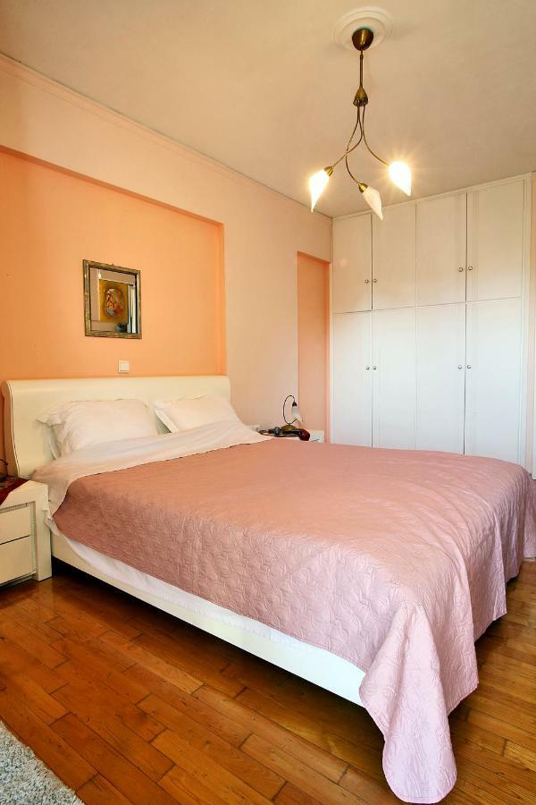 Artemis Apartment Athina Atenas Exterior foto