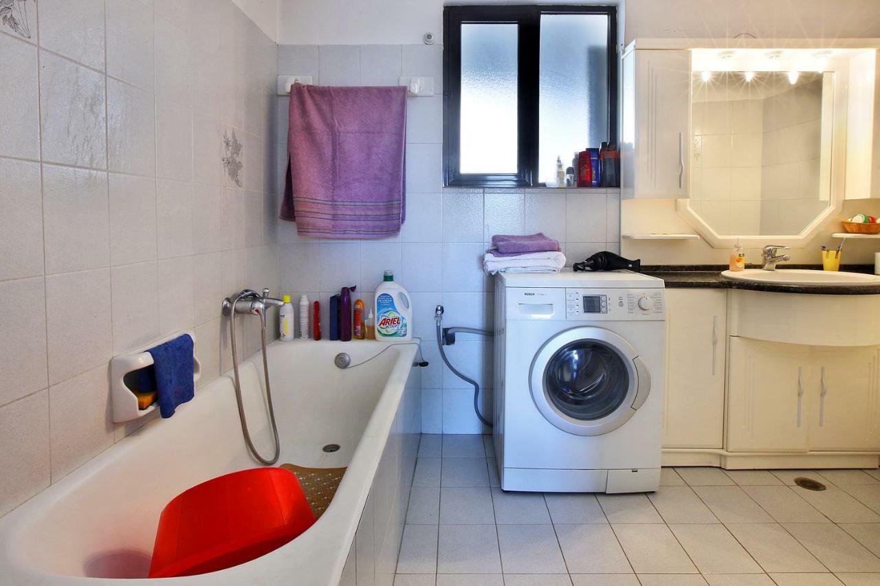 Artemis Apartment Athina Atenas Exterior foto